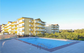 Nice apartment in Caulonia Marina with WiFi, Outdoor swimming pool and 2 Bedrooms
